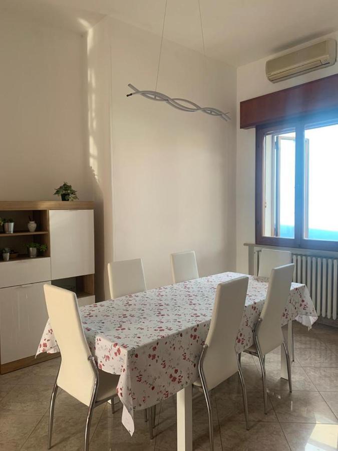 Appartamento Betti, San Giuliano Mare Rímini Exterior foto